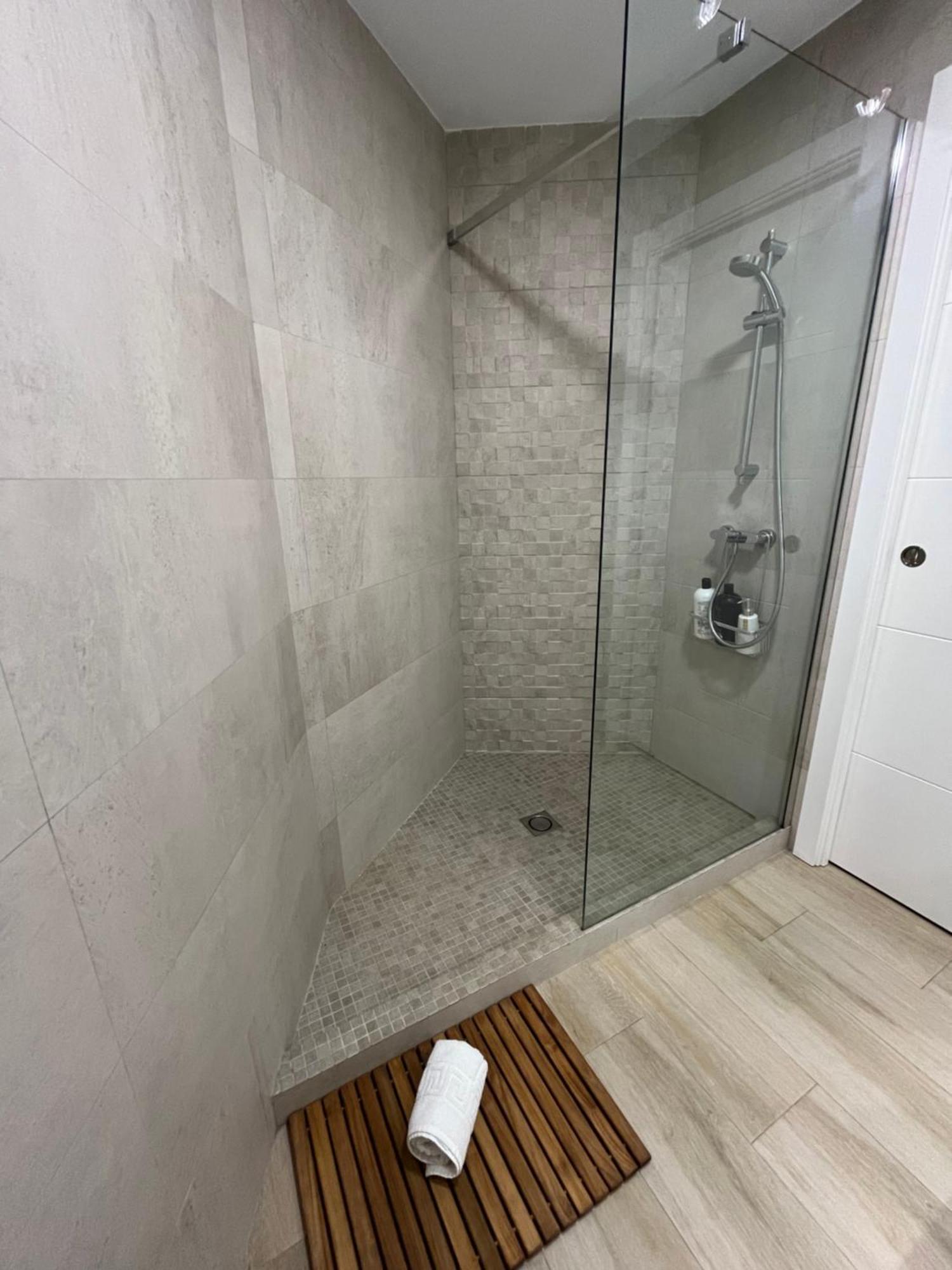 Fantastico Apartamento Suite En Centro De Granada Esterno foto